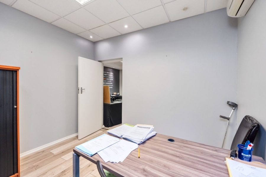To Let commercial Property for Rent in Claremont Western Cape
